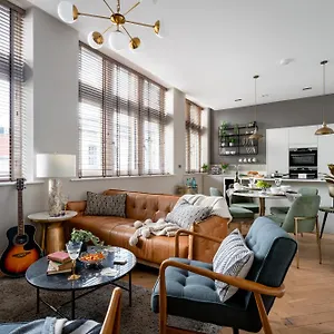  Apartment Cathedral Yard - Art Deco Luxury