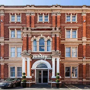 4* Hotel Rougemont By Sunday